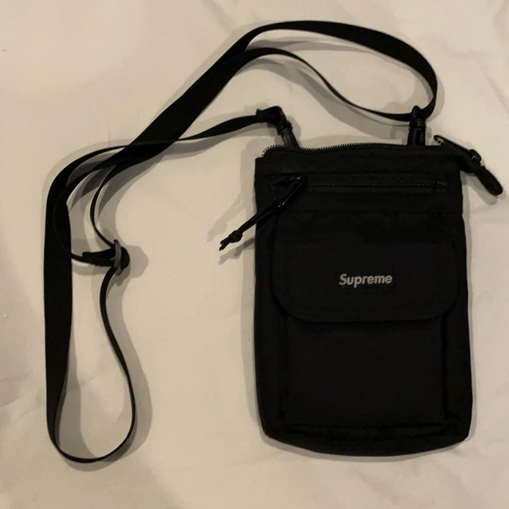 Supreme over the shoulder bag black